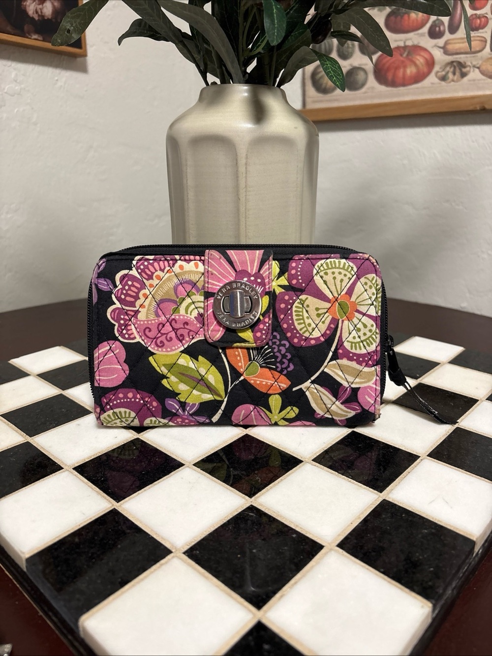 Vera Bradley PIROUETTE PINK Retired Pattern Vintage Turn Lock Wallet Clutch